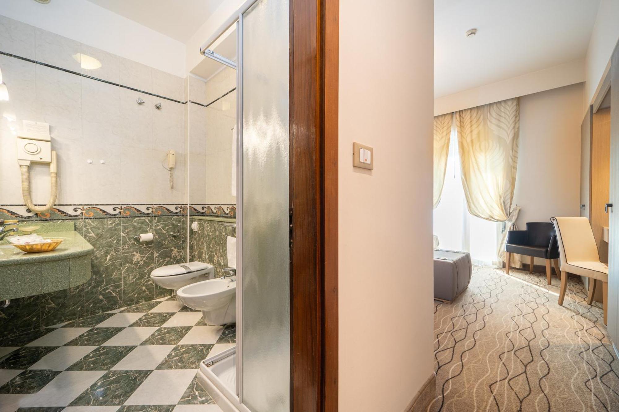 Hotel Ariston Molino Buja Abano Terme Rom bilde