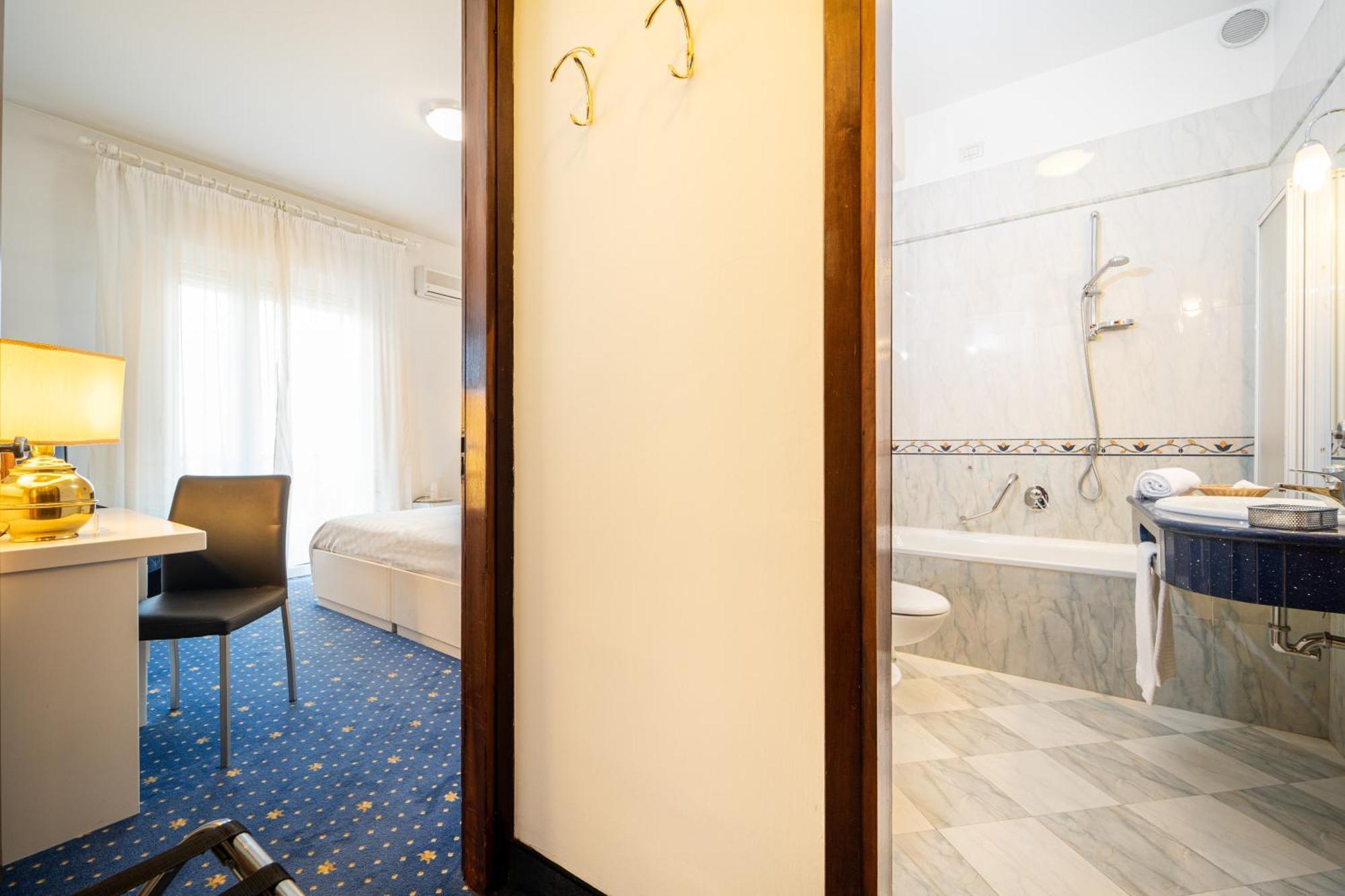 Hotel Ariston Molino Buja Abano Terme Rom bilde